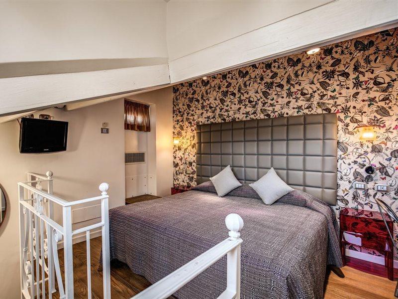 ปาร์ลาเมนโต บูทิก โฮเทล Hotel โรม ภายนอก รูปภาพ